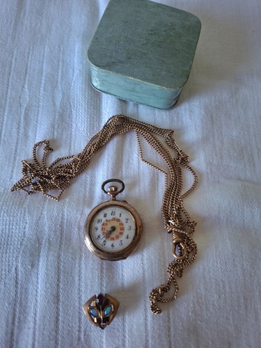 Alte goldene damenumhängeuhr - alte,