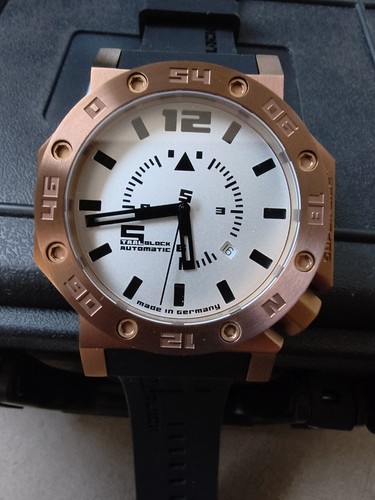 Staalblock supersize watch - supersize,