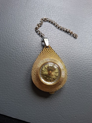 Schöne taschenuhr von ramba - schöne,