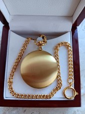 Taschenuhr an Kette in